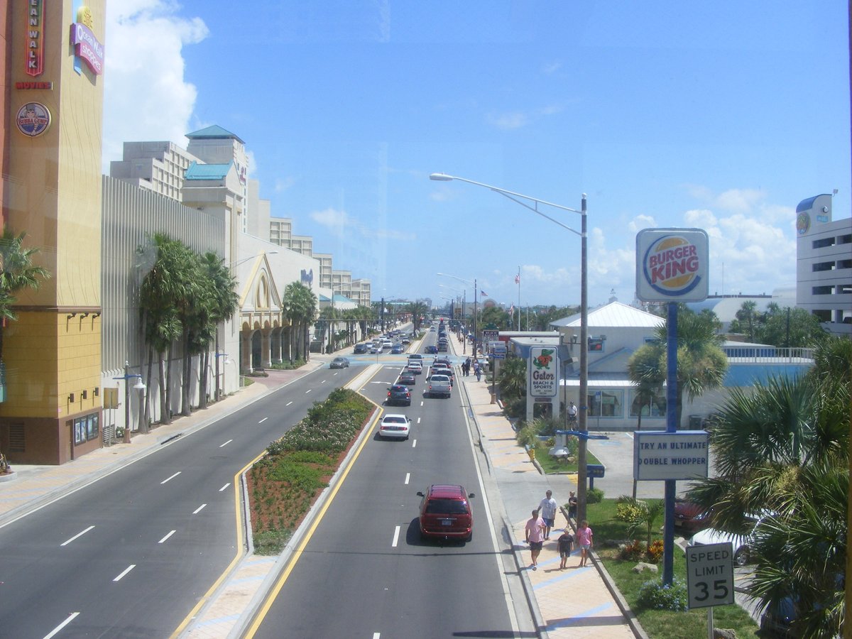 Downtown Daytona Beach, FL - Soubor:DaytonaBeach-A1A-South.jpg – Wikipedie