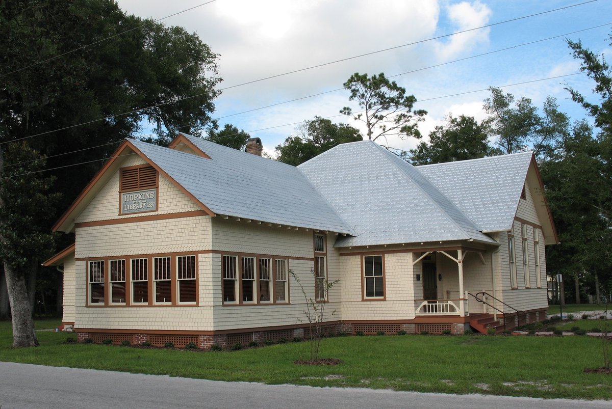 Lake Helen, FL - Photo #82452: Hopkins Hall in Lake Helen, FL | America's Byways